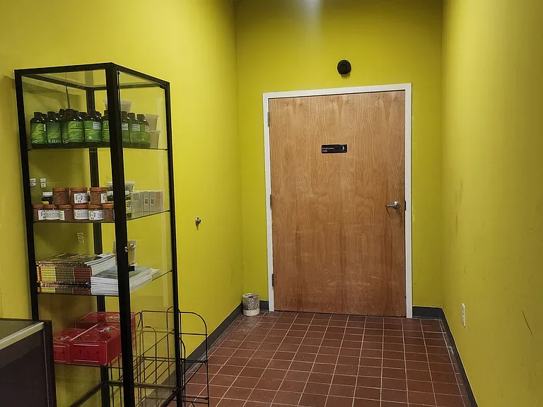 944 McDaniel St SW #1 — Photo 6