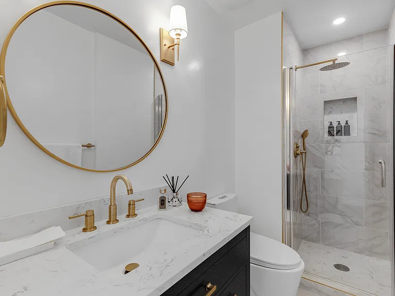 10747 Wilshire Blvd #902 — Photo 10