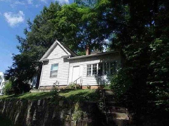 1st image of 124 Belleview Ave