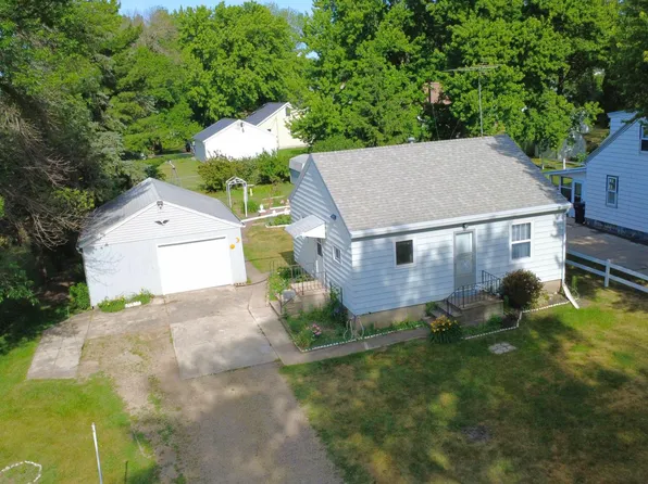 105 Fenton Ave, Albert Lea, MN 56007
