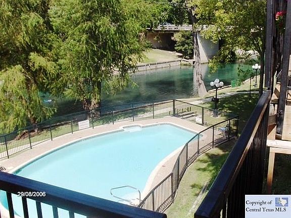 5th image of 401 W Lincoln St APT A209