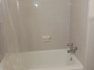 928 W Lindsey St, Norman, OK 73069