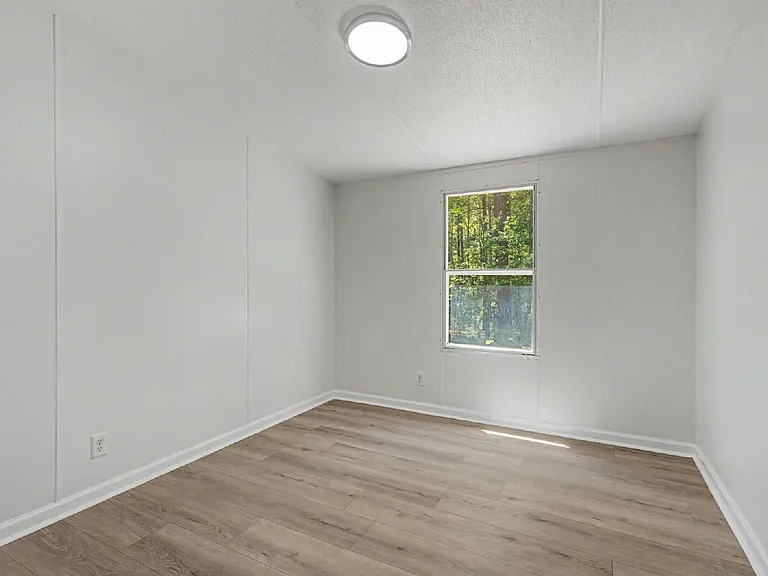 1083 Lily Pad Ln — Photo 20