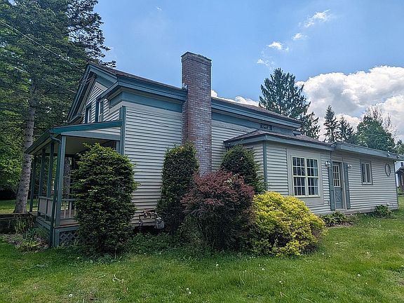 3rd image of 53 Jamestown St