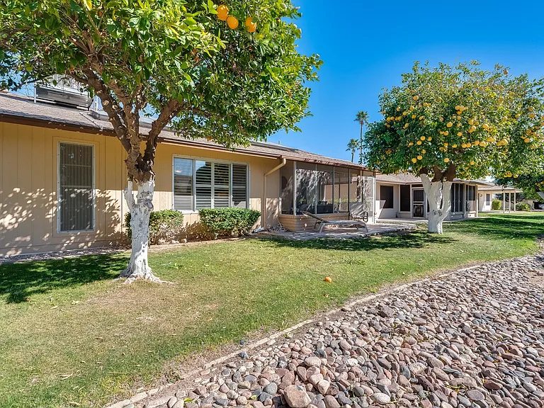 12535 W Seneca Dr — Photo 38