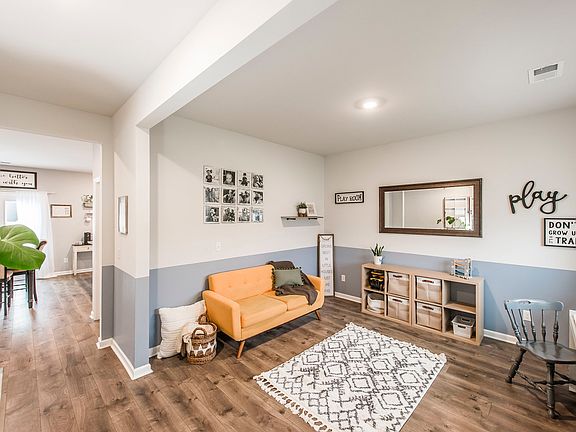 5th image of 3153 Simmental Ln