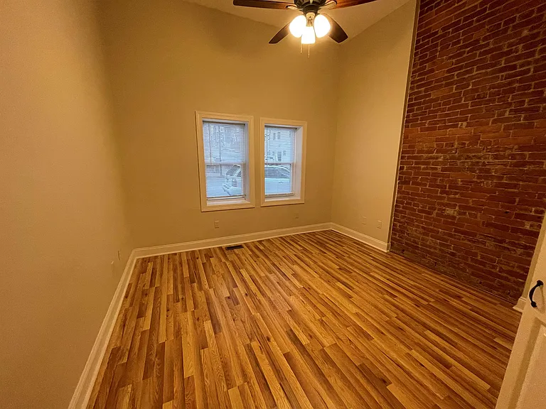 4028 Liberty Ave #1 — Photo 14