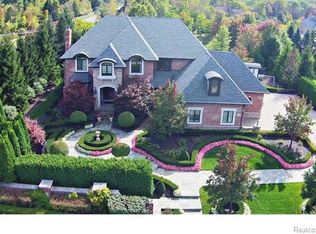 47455 Bellagio Dr, Northville, MI 48167