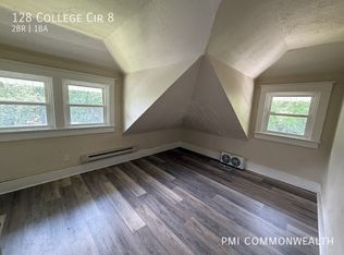 128 College Cir #8, Staunton, VA 24401