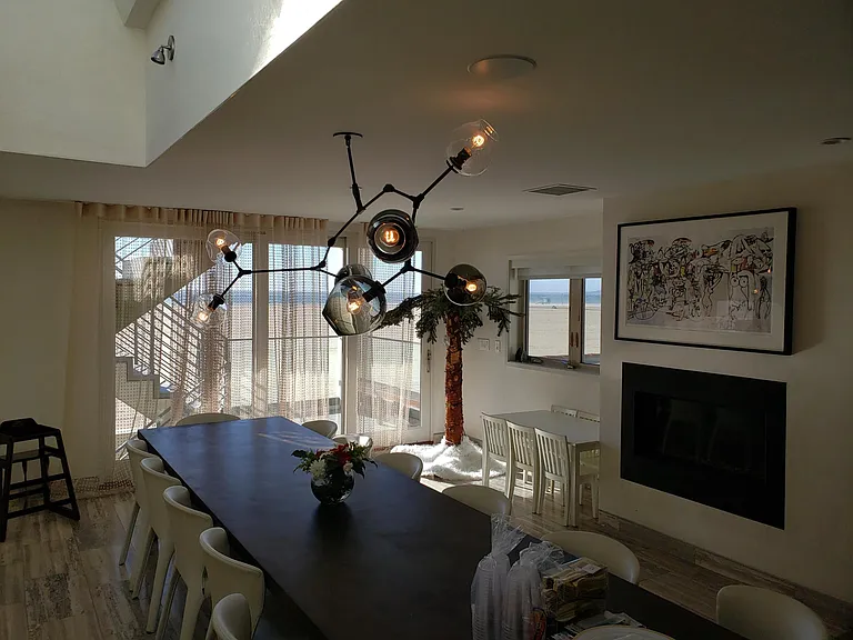 1315 Palisades Beach Rd — Photo 6