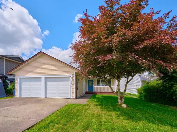 12361 Greenwell St, Maple Ridge, BC V2X 9W8