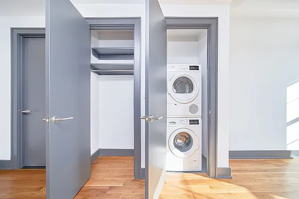 Rented by Living New York | media 21