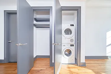 Rented by Living New York