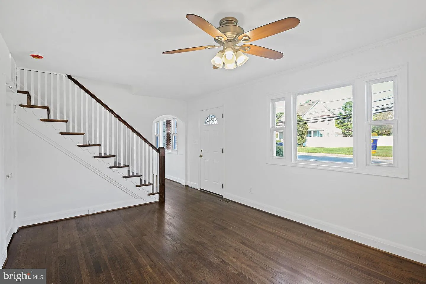 3 bed, 2.5 bath, 1152 sqft, $2,900 — Photo 4