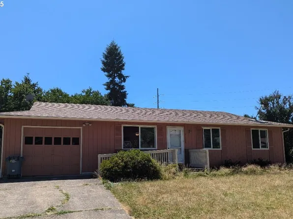 47696 W 1st St, Oakridge, OR 97463