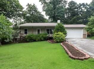 14328 Fox Rd, Rogers, AR 72756