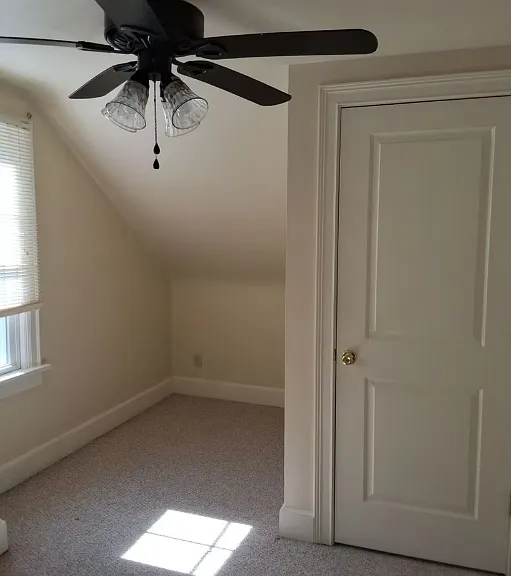 220 W Withrow St — Photo 11
