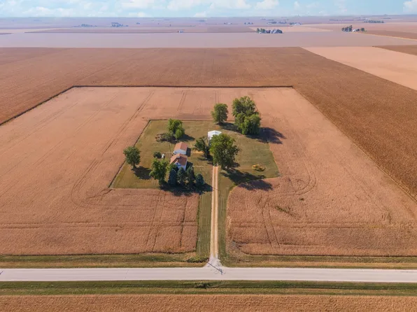 9416 E 1400 North Rd, Chenoa, IL 61726