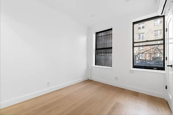 Rented by REAL New York | media 10