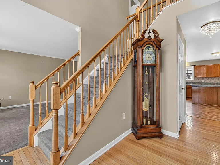 33 Wild Rose Dr — Photo 7