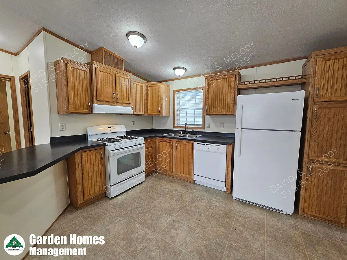 Building Photo - 3843 Oneida St #25