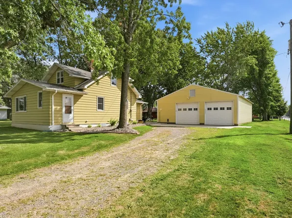 420 1st St NE, Avon, MN 56310