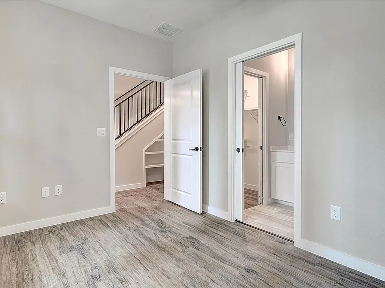 3809 Valley View Rd #13 — Photo 6