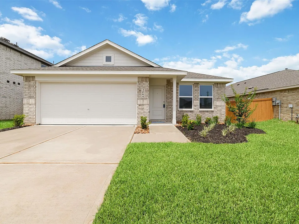 3064 Huntersville Dr