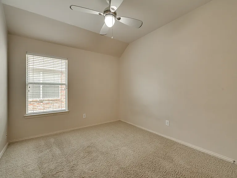 3209 Bloomfield Trl — Photo 10