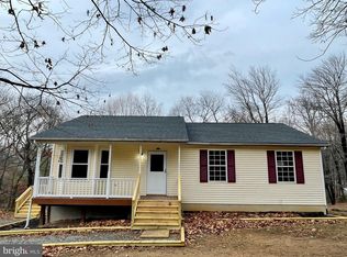 503 Gray Fox Rd, Harpers Ferry, WV 25425