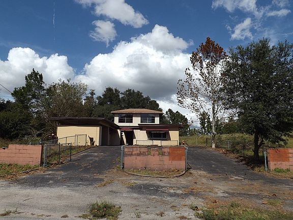 2nd image of 19821 SW Rainbow Lakes Blvd