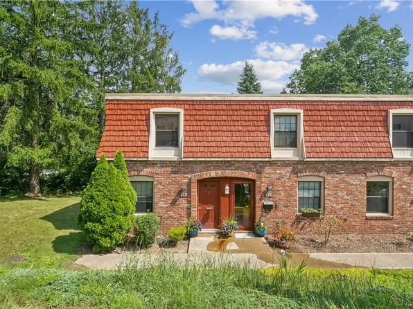 733 Pennsbury Blvd, Pittsburgh, PA 15205