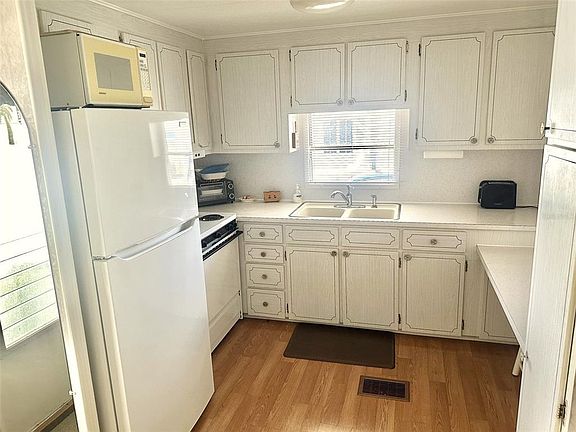 3rd image of 11114 101ST STREET #110