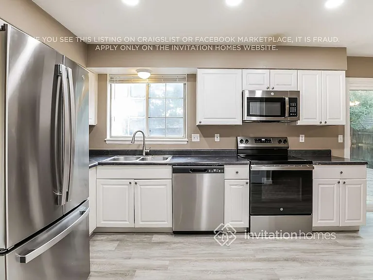 660 S Joplin St — Photo 11