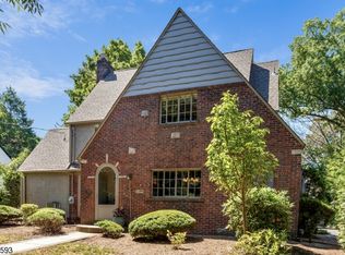 350 Fairmount Rd, Ridgewood, NJ 07450