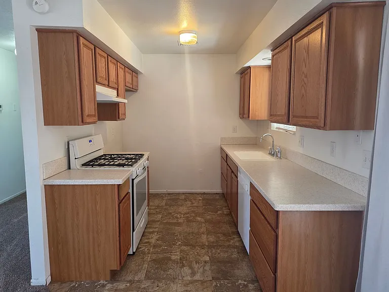 2030 Buccaneer Dr — Photo 4