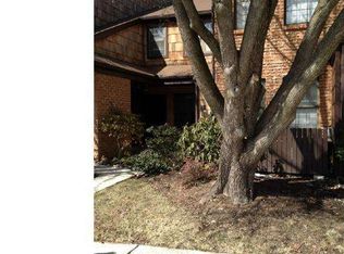 6 Hopkinson Ct, Wayne, PA 19087