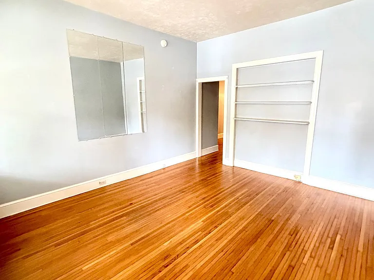 139 College Ave #1 — Photo 11