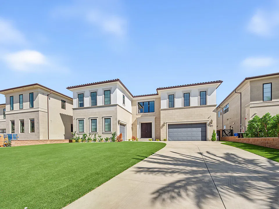 20164 W Galway Ln