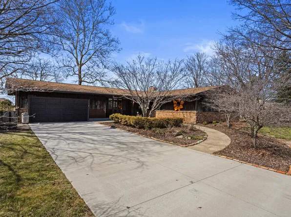 3301 S Prospect Ave, Champaign, IL 61822