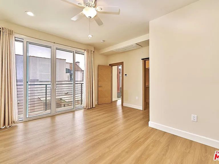823 Lorraine Blvd — Photo 25
