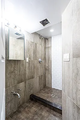 Rented by Pear NYC LLC | media 32