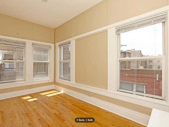2nd image of 4450 N Ashland Ave #2