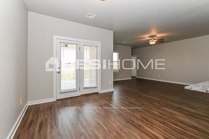 14312 Peach Tree Dr — Photo 8