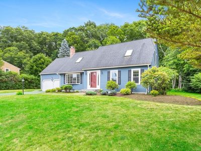 8 Donato Dr, Franklin, MA, 02038
