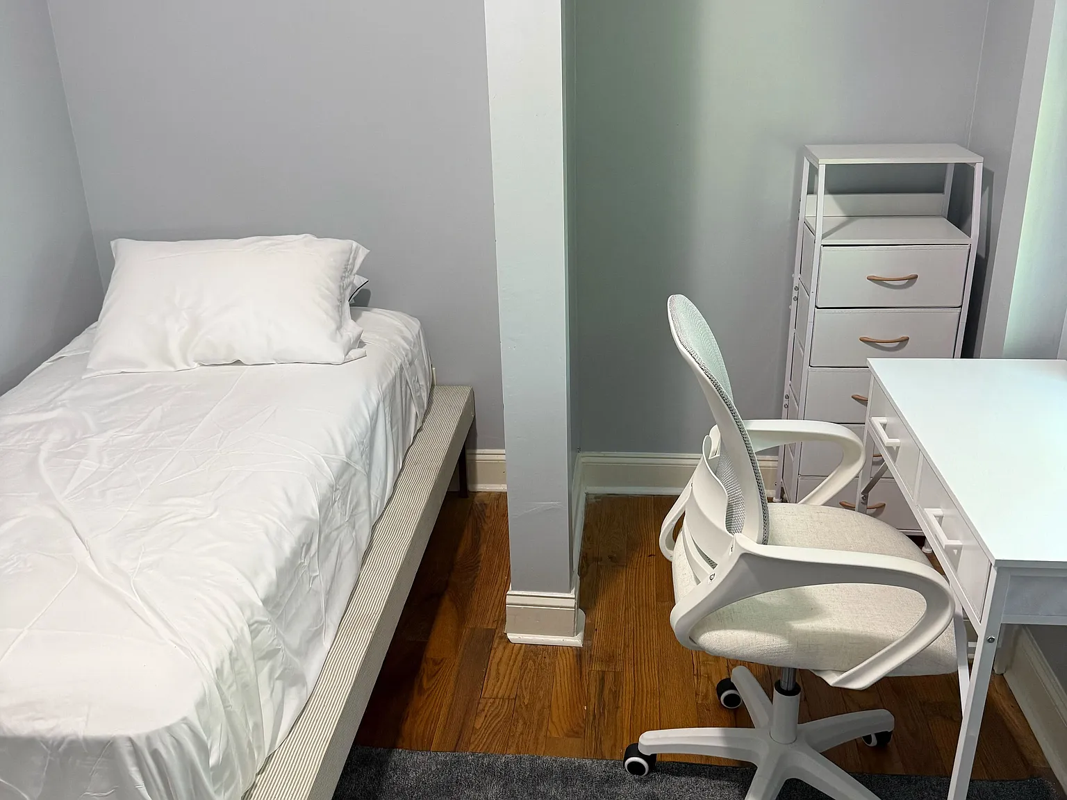 7 bed, 2000 sqft, $750 — Photo 4