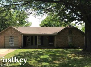 4125 Meadow Creek Rd, Memphis, TN 38115