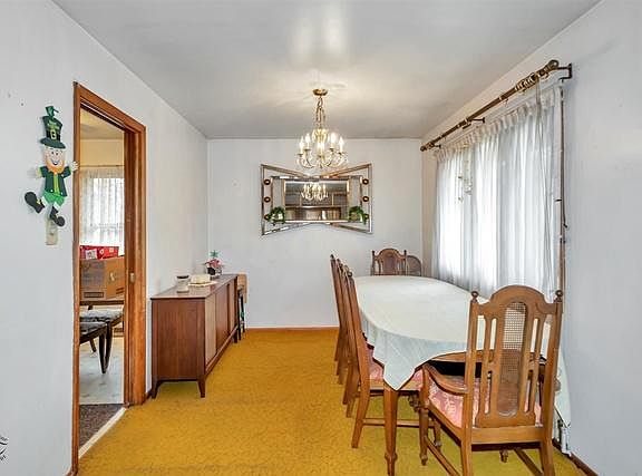 5th image of 19257 Wildwood Ave
