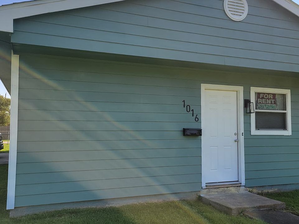 1st image of 1016 Avenue F