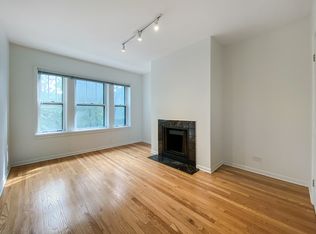 2106 W Concord Pl, Chicago, IL 60647